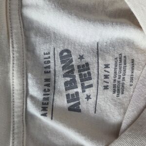 American Eagle Outfitters Cream Short Sleeve Tee